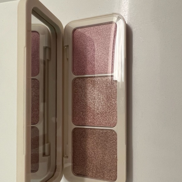 COVER FX custom enhancer palette.New without box - Picture 5 of 5